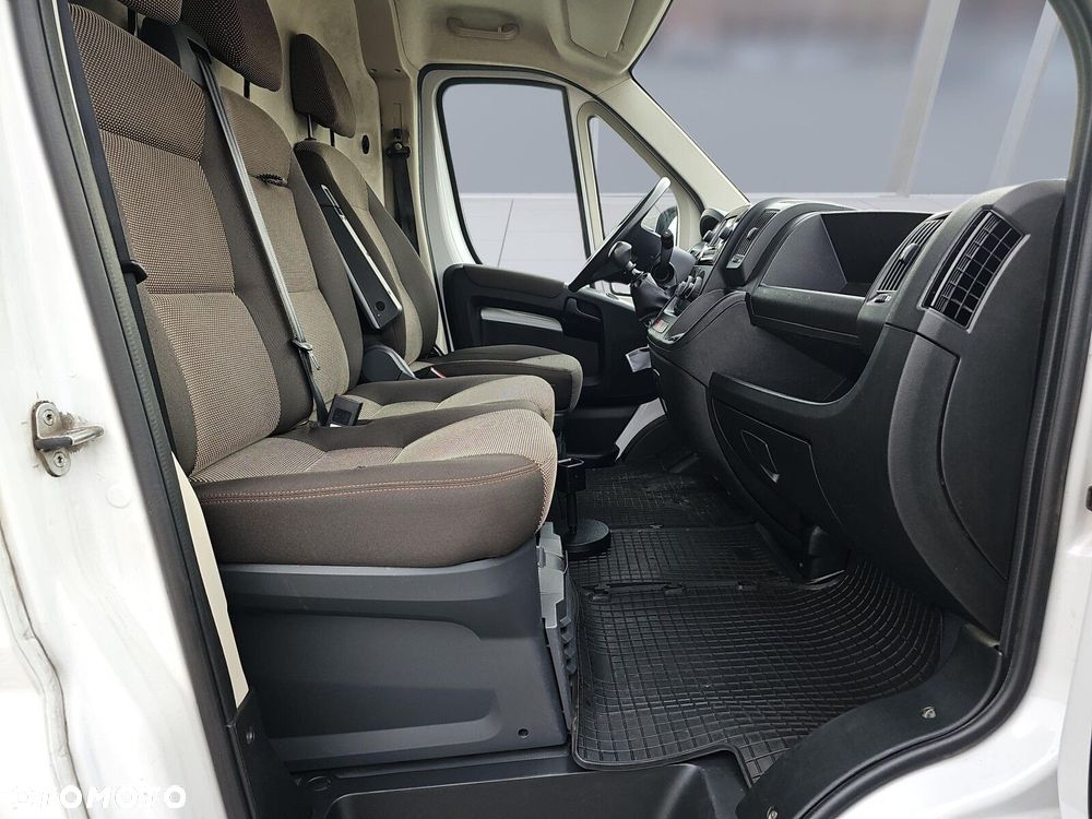 Peugeot boxer 435 L4H3 140KM PRO - 12