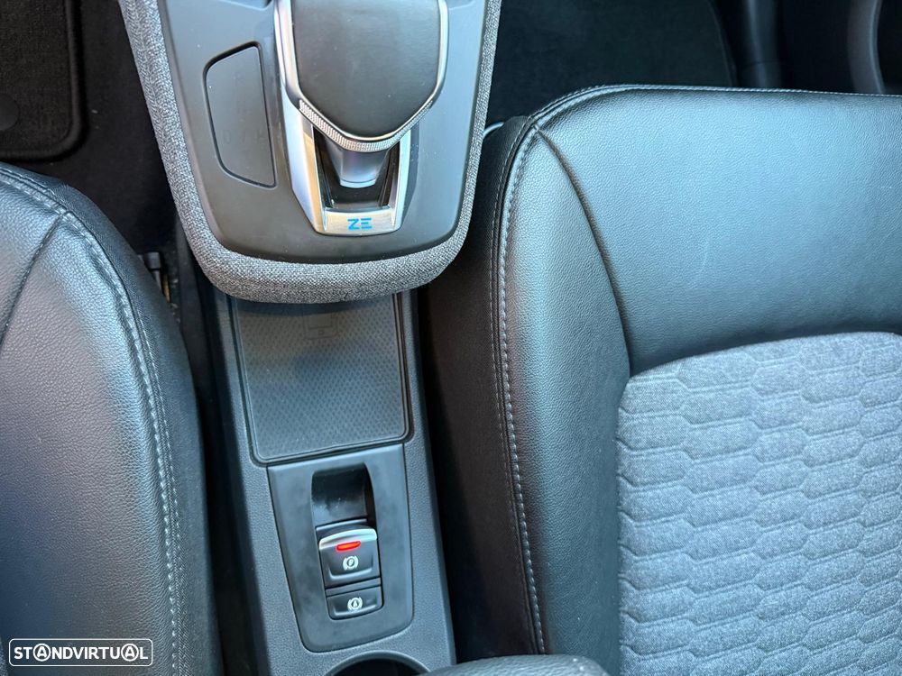 Renault Zoe - 8