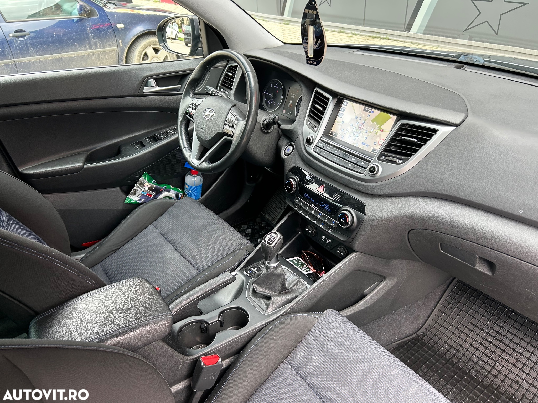 Hyundai Tucson blue 1.7 CRDi 2WD Passion - 14