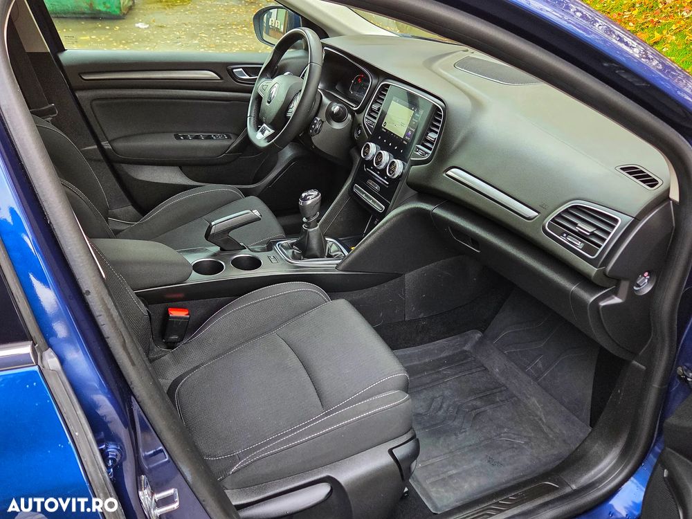 Renault Megane Grandtour BLUE dCi 115 BUSINESS EDITION - 16