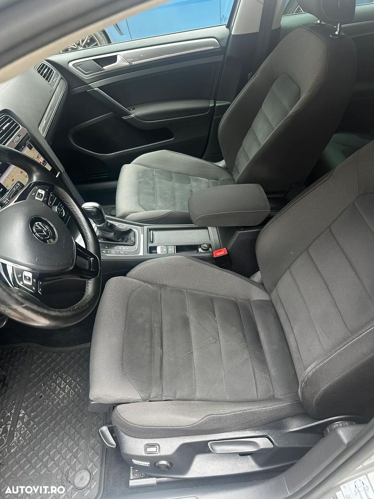 Volkswagen Golf 2.0 TDI DPF BMT DSG GTD - 12
