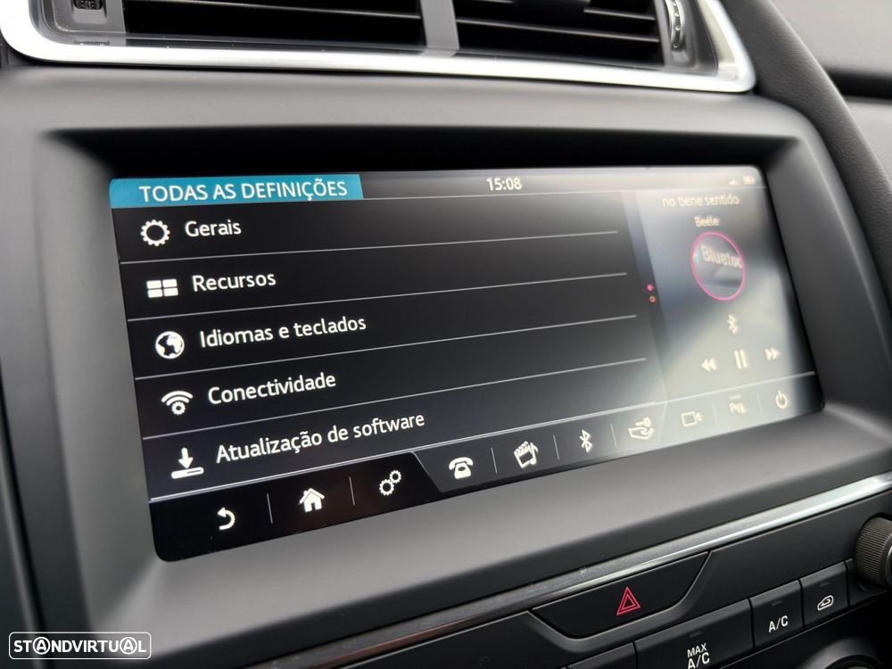 Jaguar E-Pace 2.0 i4D R-Dynamic - 30