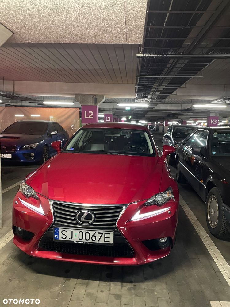 Lexus IS 200t Elite - 3