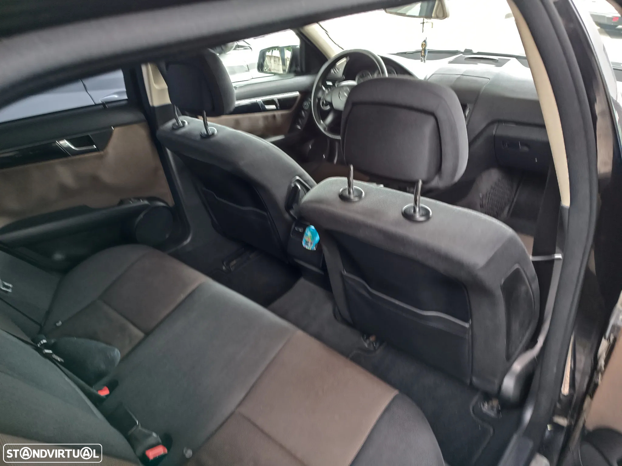 Mercedes-Benz C 220 CDi Classic J17 BlueEfficiency - 4