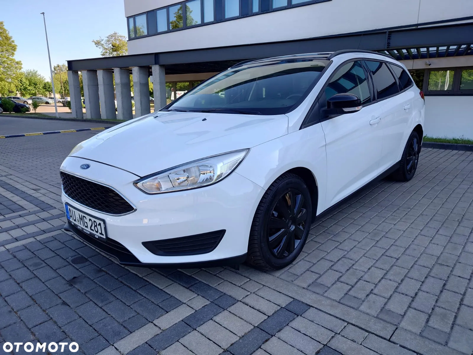 Ford Focus - 24