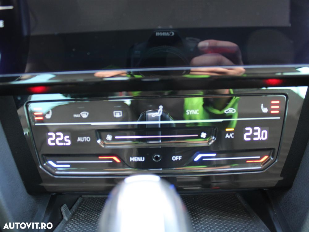 Volkswagen Passat - 20