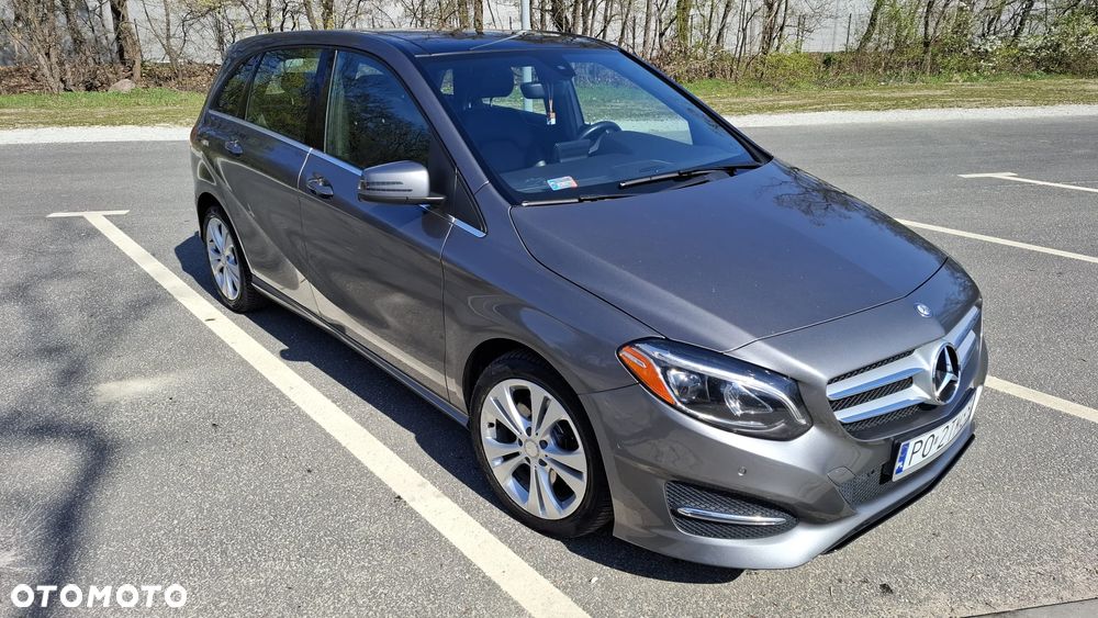 Mercedes-Benz Klasa B 250 7G-DCT Urban - 3