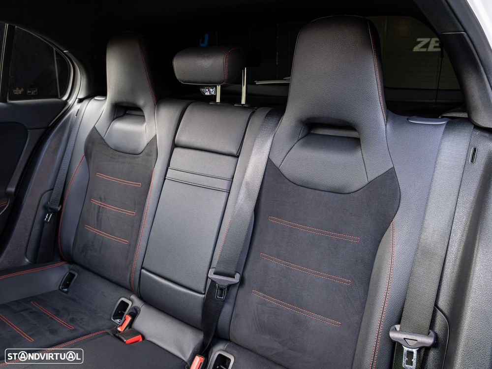 Mercedes-Benz A 220 d AMG Line Aut. - 23
