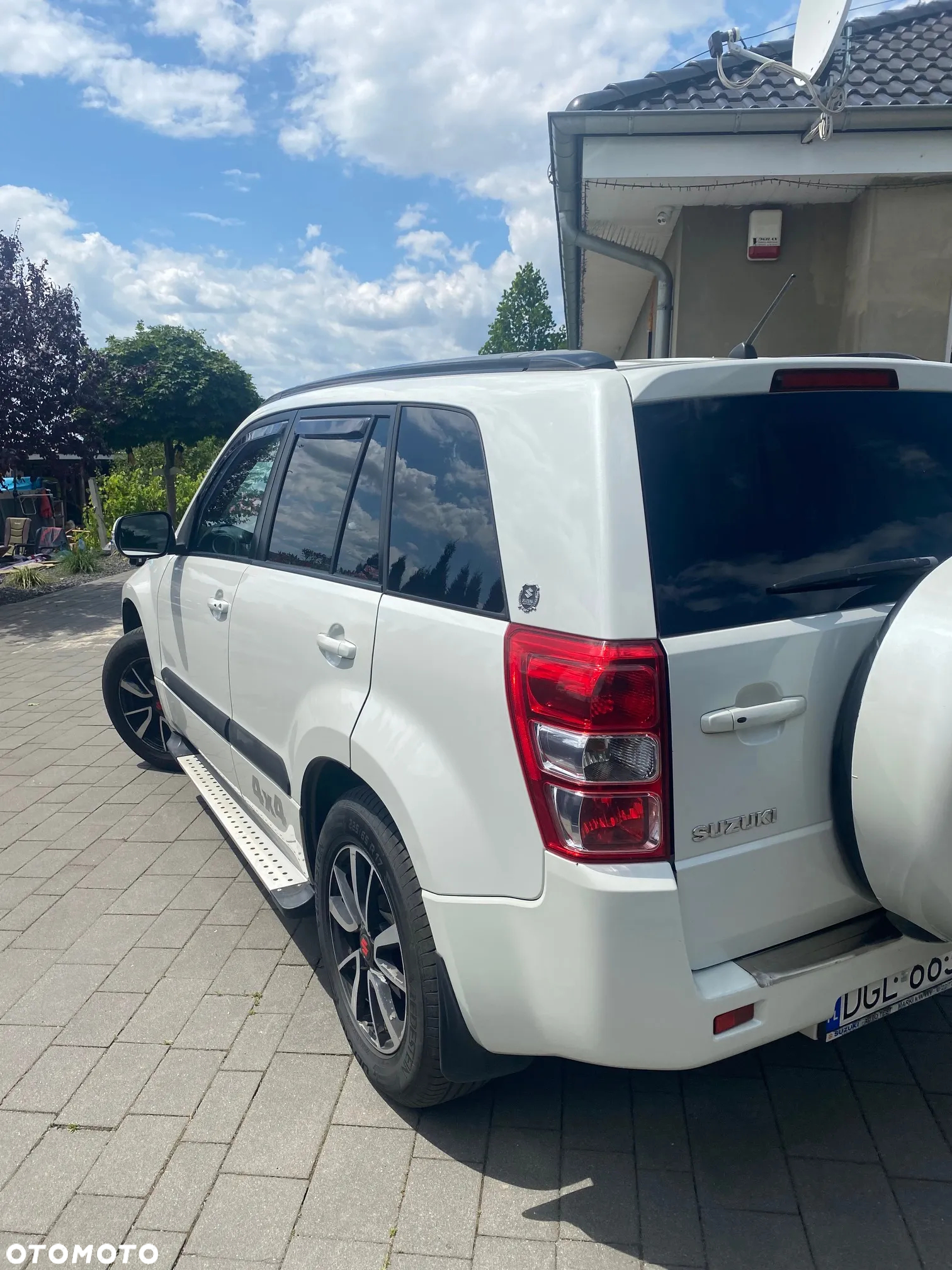 Suzuki Grand Vitara 2.4 De Luxe EU5 - 5