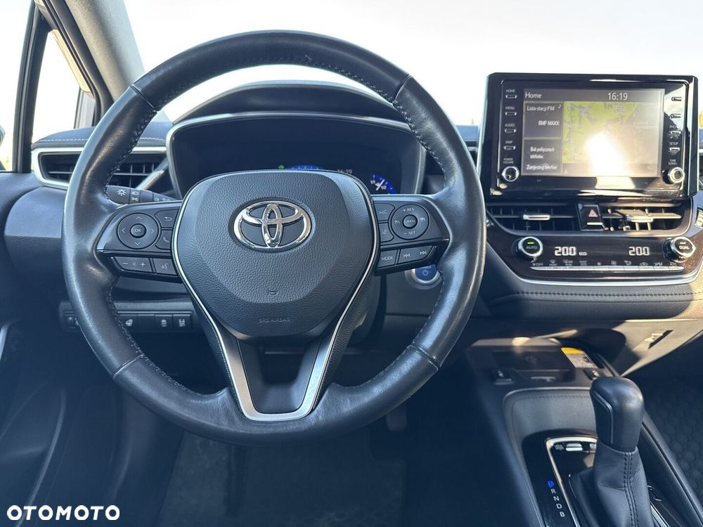 Toyota Corolla 1.8 Hybrid Executive - 12