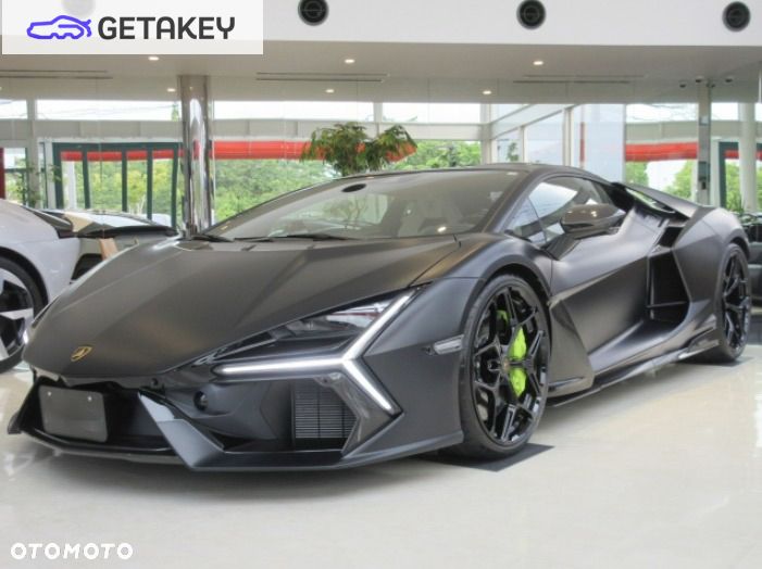 Lamborghini Revuelto - 2