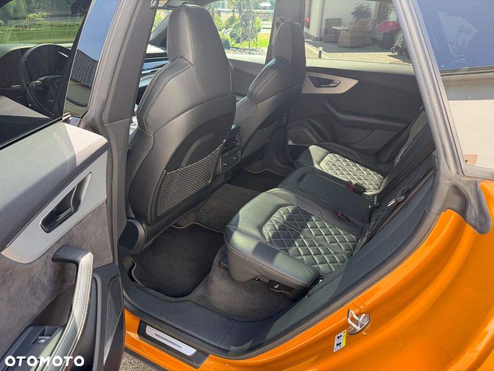 Audi Q8 - 22