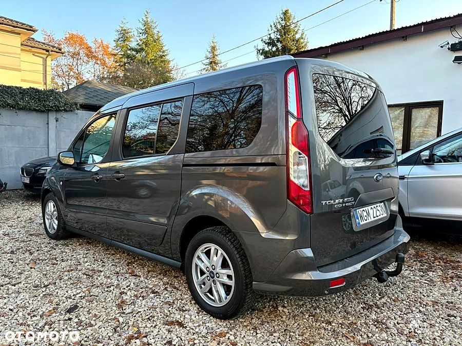 Ford Tourneo Connect Grand - 5