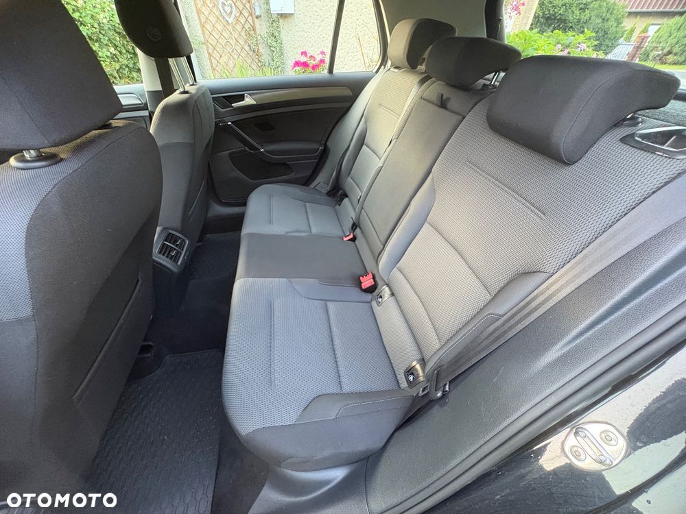 Volkswagen Golf 1.6 TDI DPF Comfortline - 8