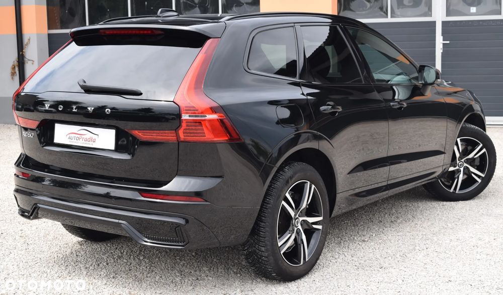 Volvo XC 60 B4 D AWD R-Design - 13