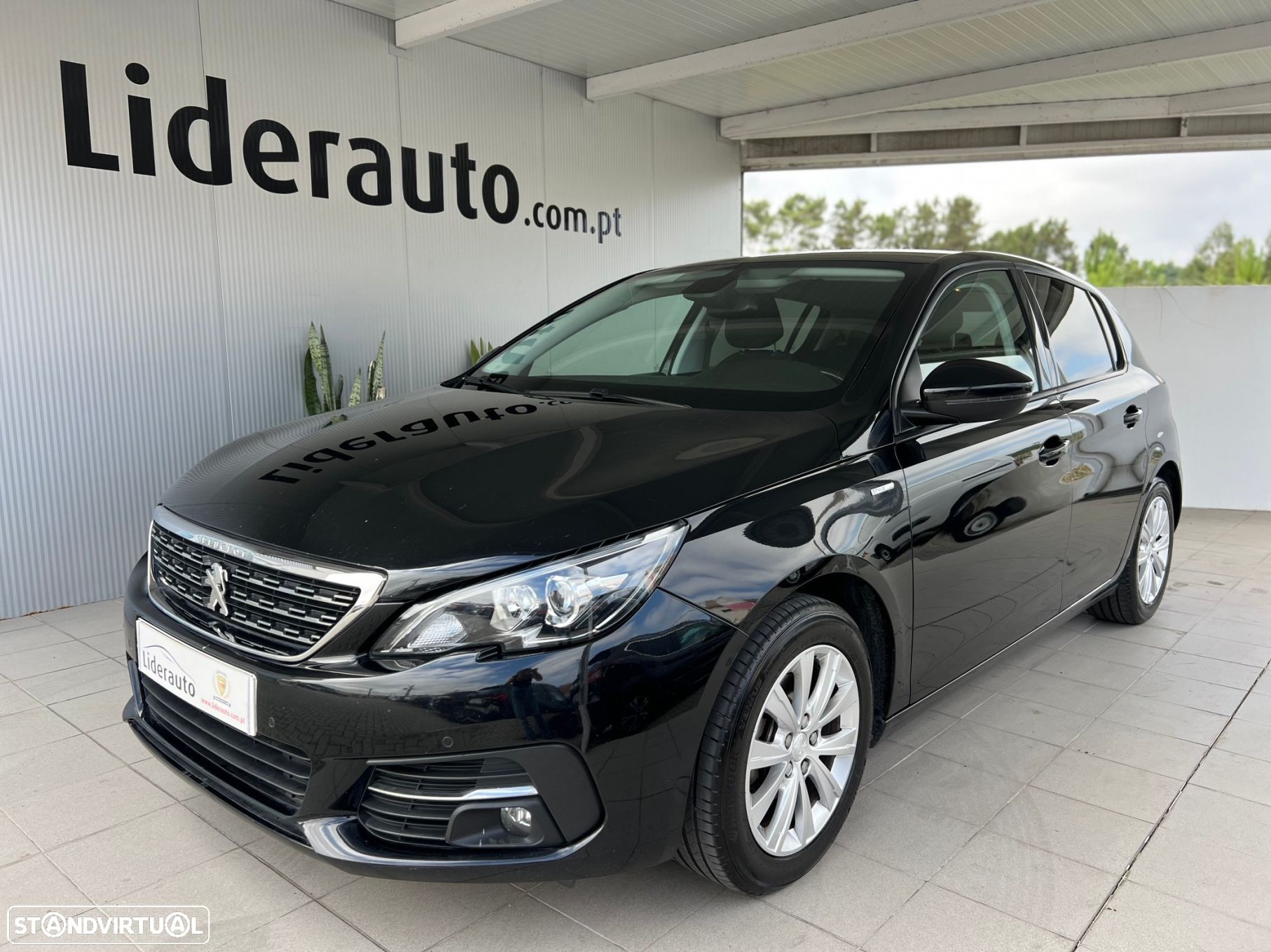 Peugeot 308 1.5 BlueHDi Style - 1