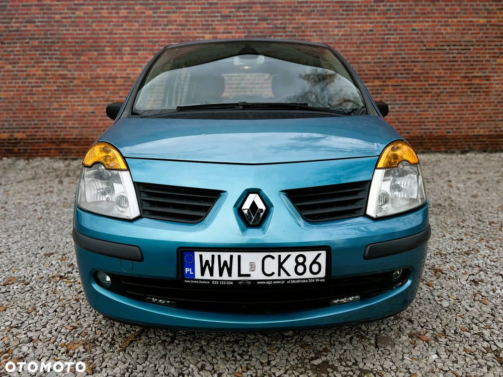 Renault Modus - 32