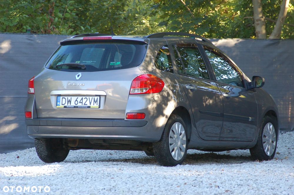 Renault Clio 1.2 16V Authentique Euro5 - 21