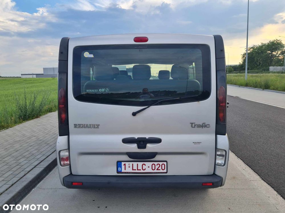 Renault Trafic Passenger Expression - 5