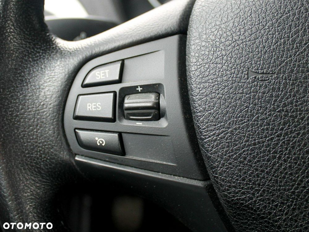 BMW Seria 1 - 10