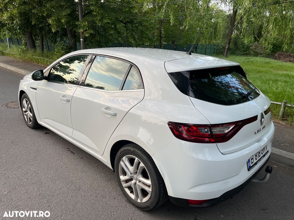 Renault Megane Blue dCi 116 Zen - 4