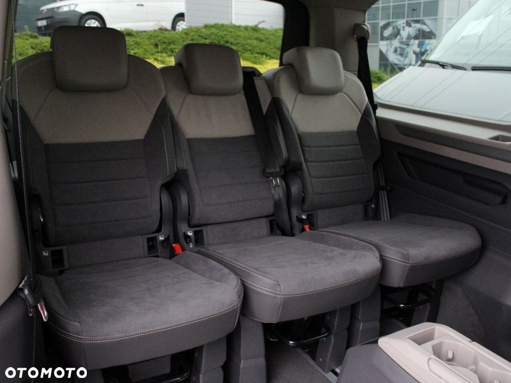 Volkswagen Multivan 2.0 TDI L2 Life DSG - 27