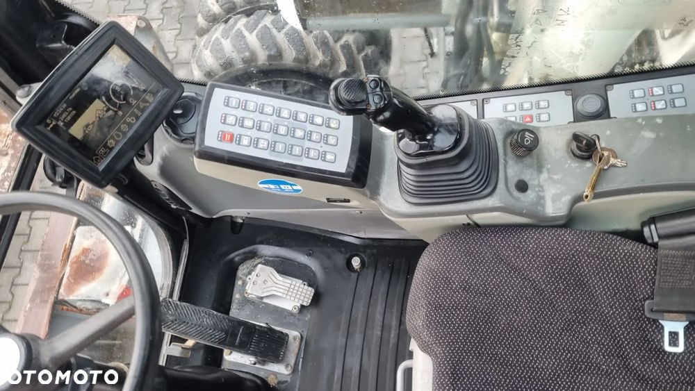 Liebherr A914/ Maszyna sprowadzona/ - 17