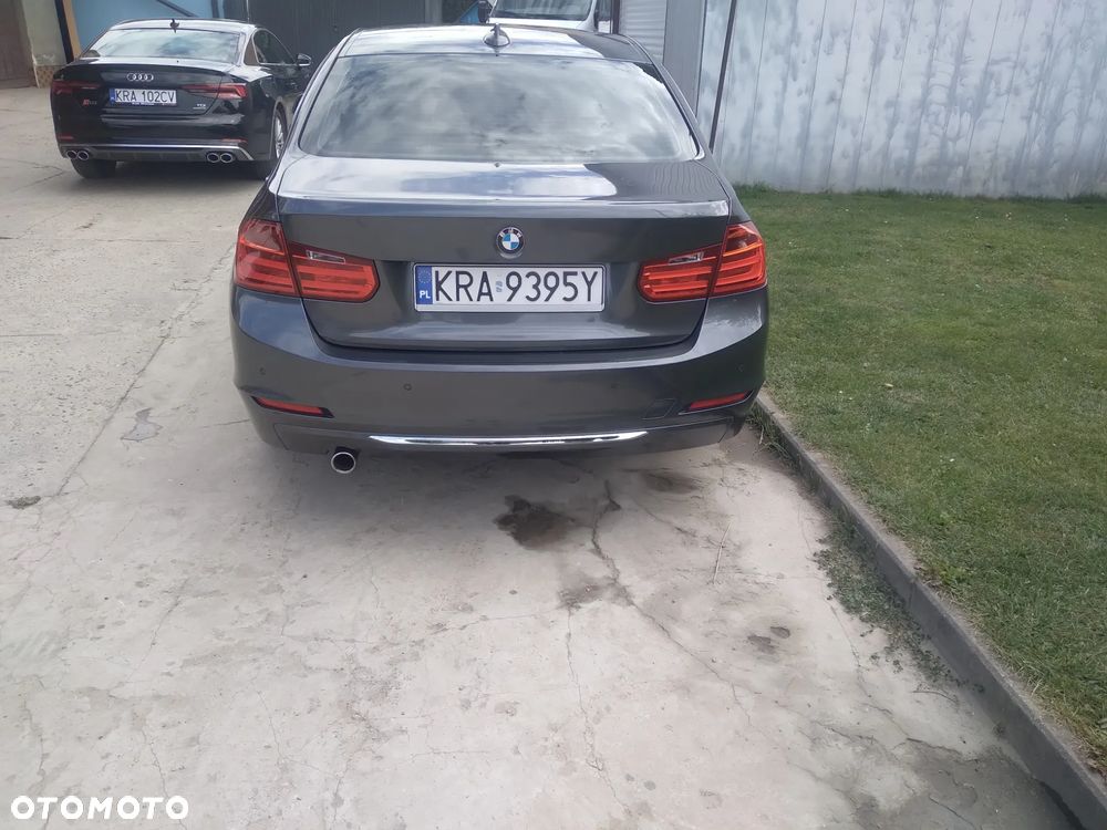 BMW Seria 3 316d Luxury Line - 4