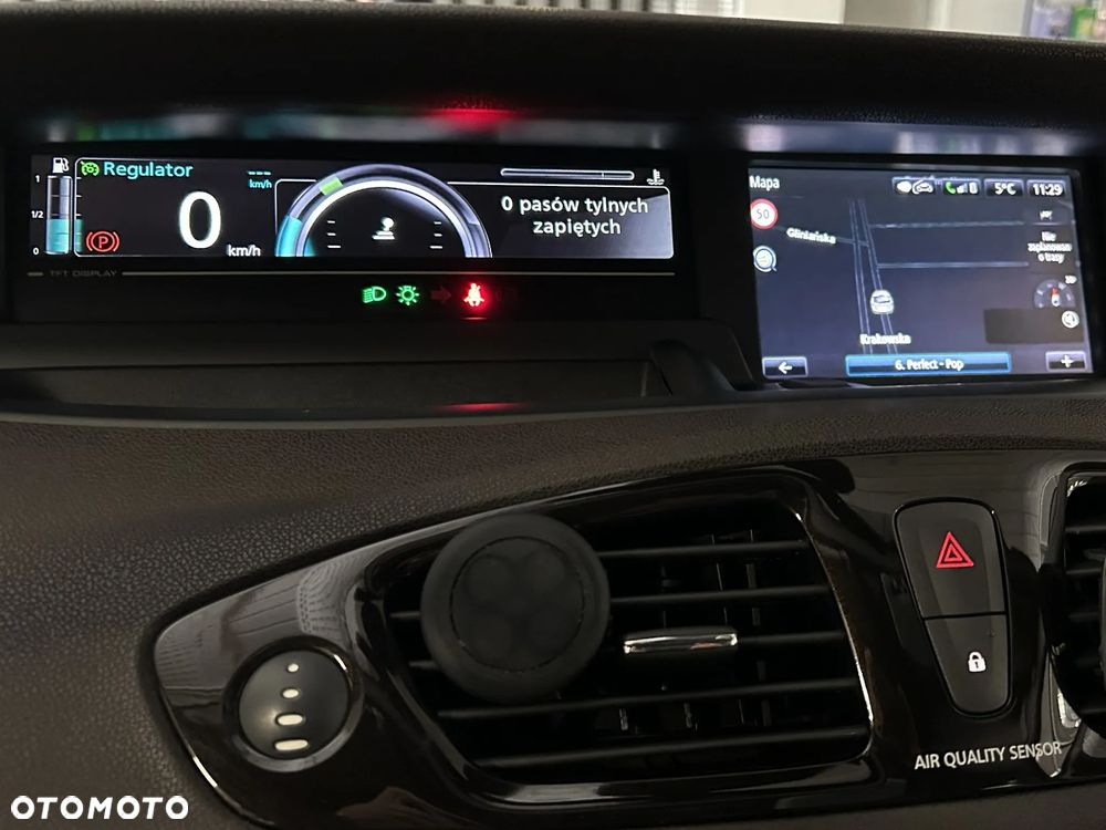 Renault Scenic 1.6 dCi Energy Privilege - 27