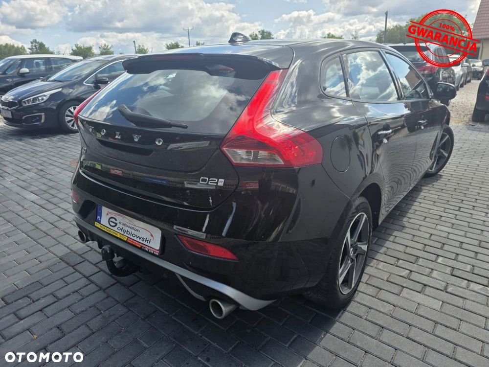 Volvo V40 D2 Drive-E R-Design Kinetic - 11