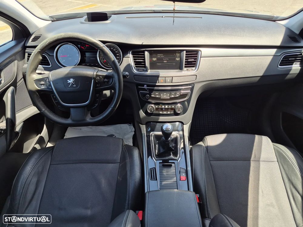 Peugeot 508 SW - 14