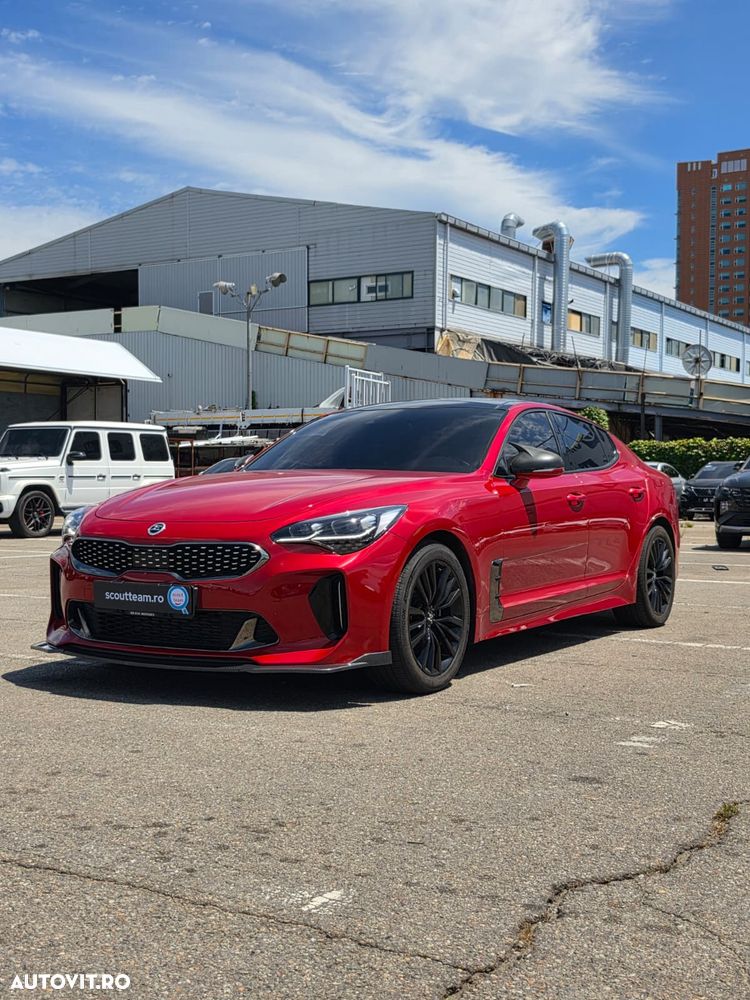 Kia Stinger - 2