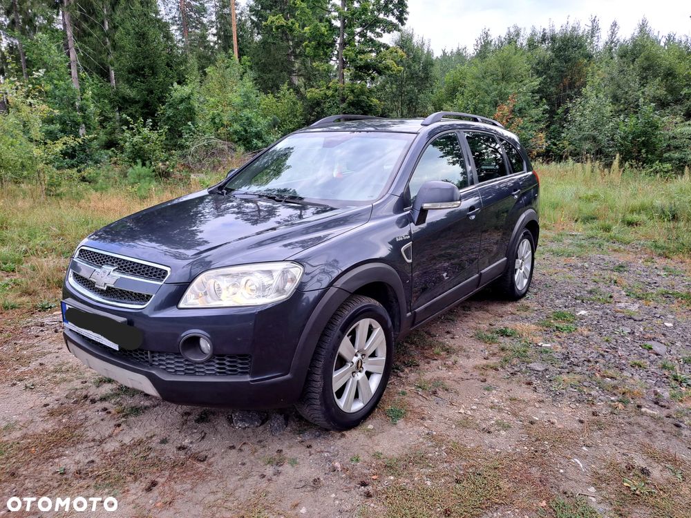 Chevrolet Captiva 2.0 d LT medium - 2