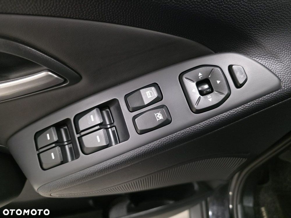 Hyundai ix35 2.0 4WD Automatik Premium - 14