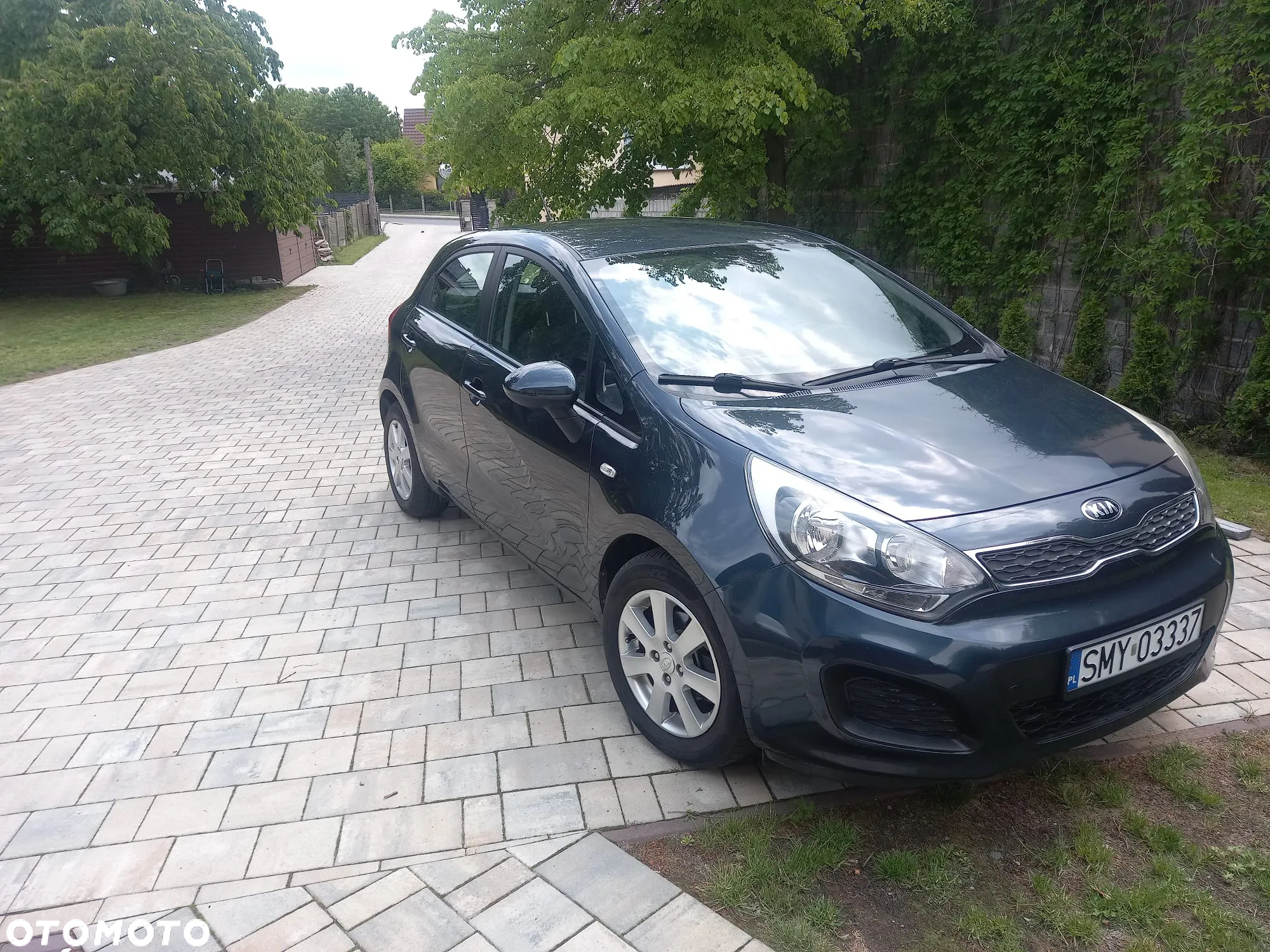 Kia Rio 1.2 Dream Team Edition - 4