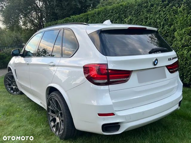 BMW X5 M M50d - 9