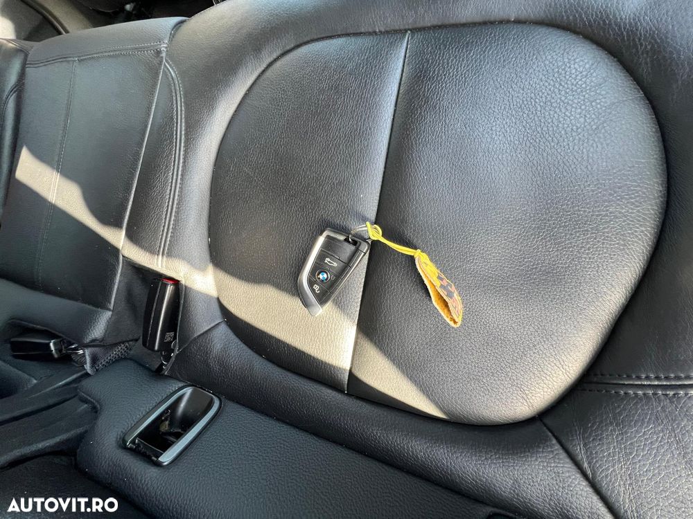 BMW Seria 2 218d Aut. Advantage - 33