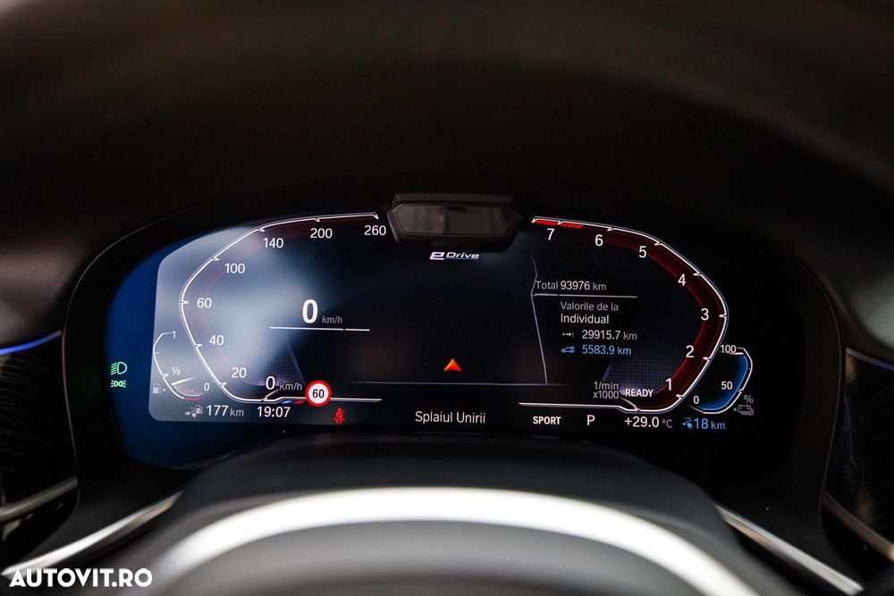 BMW Seria 7 745Le xDrive AT PHEV - 26