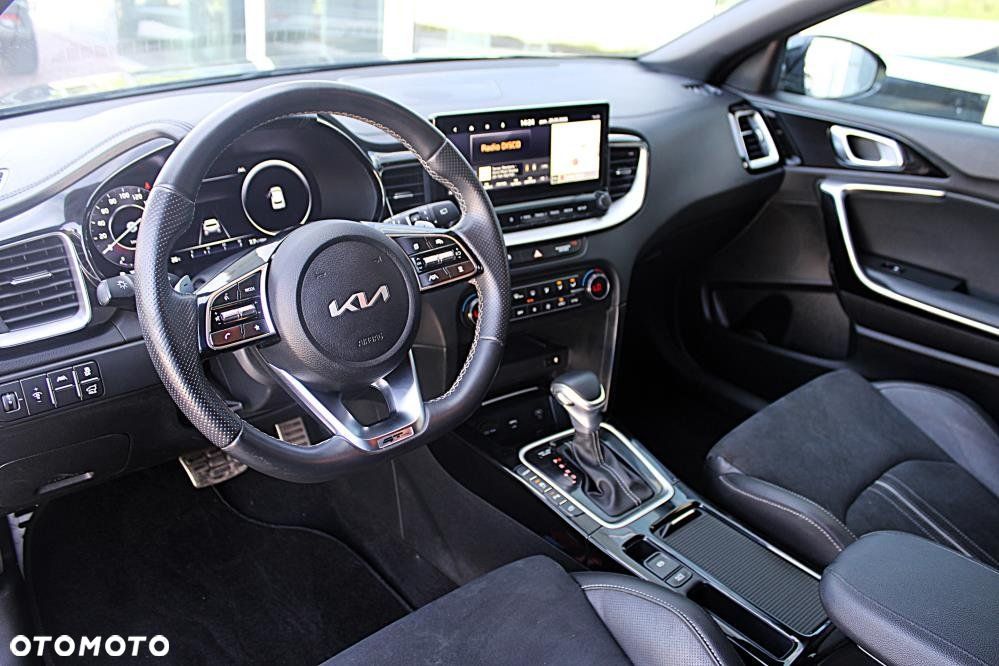 Kia XCeed - 9