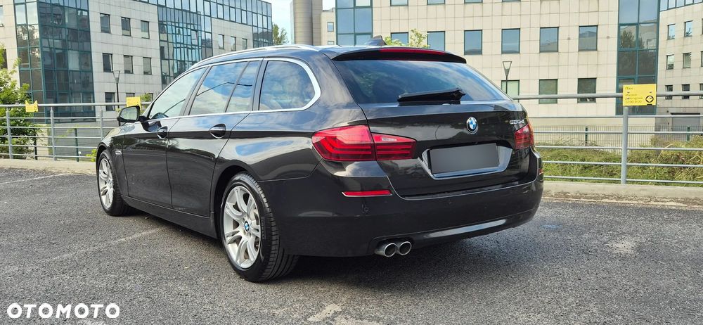BMW Seria 5 520d - 5