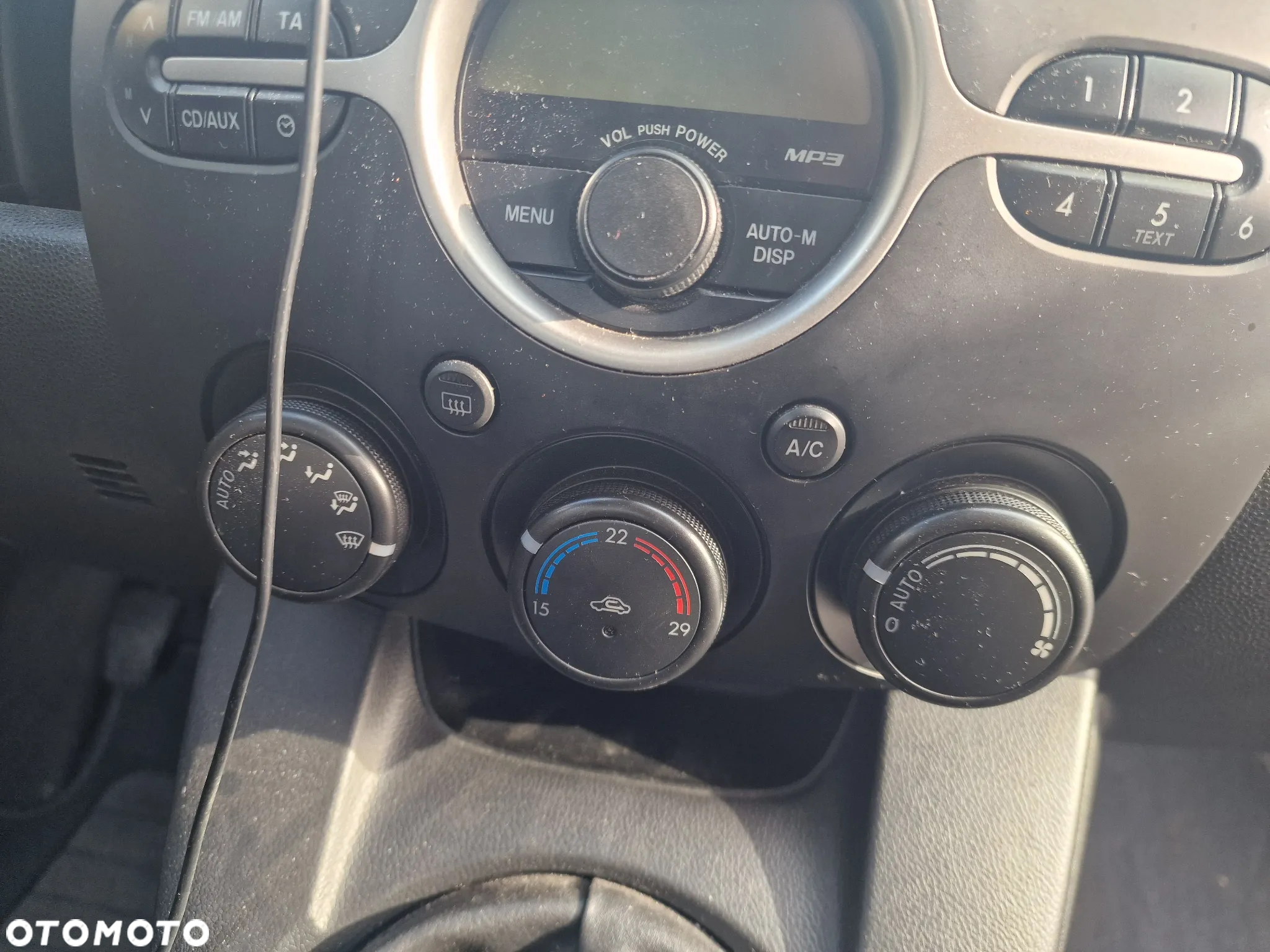 Mazda 2 1.3 Exclusive - 15