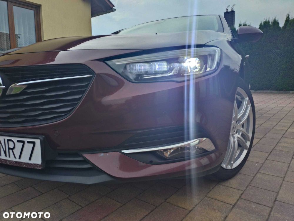 Opel Insignia - 8