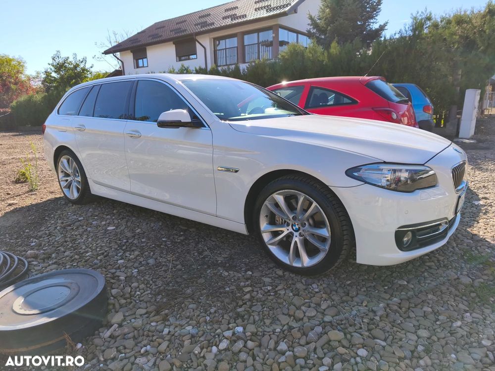 BMW Seria 5 525d xDrive Touring Sport-Aut. Luxury Line - 40
