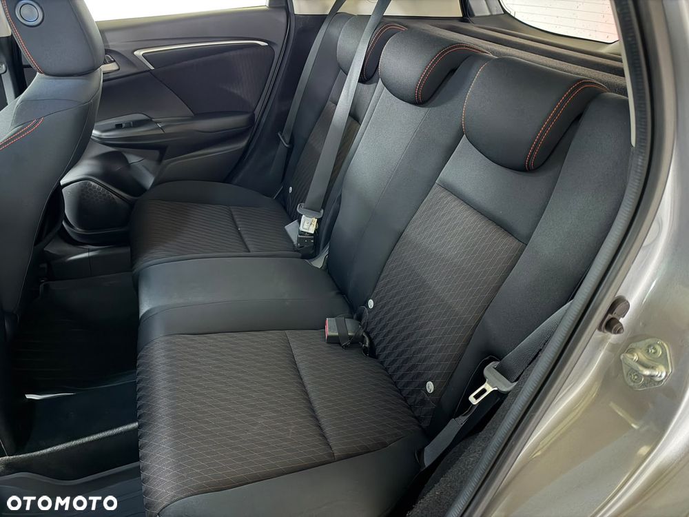 Honda Jazz 1.5 i-VTEC Dynamic (ADAS/Honda Connect+) CVT - 10