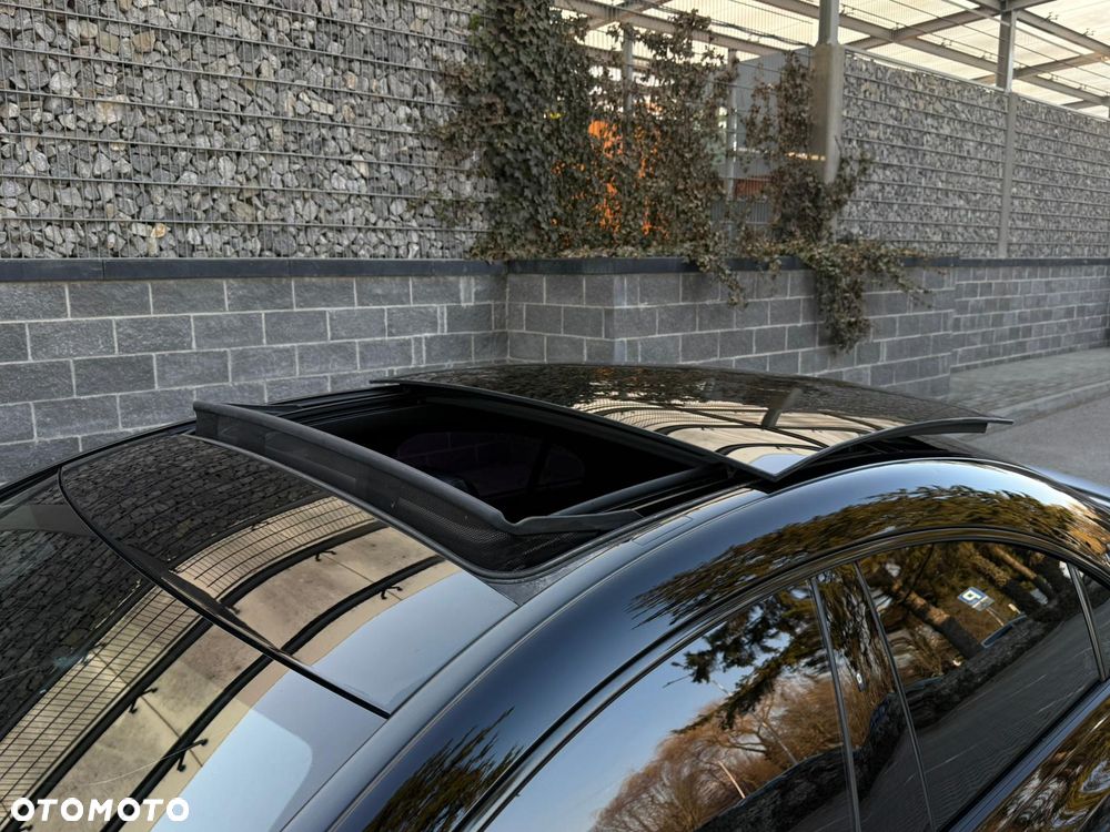 Mercedes-Benz CLA 250 4-Matic AMG Line - 9