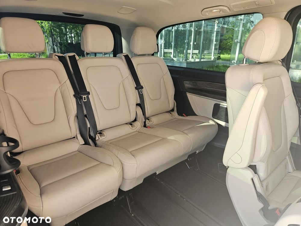 Mercedes-Benz Klasa V 300 d 4-Matic 9G-Tronic Exclusive (ekstra d³) - 17
