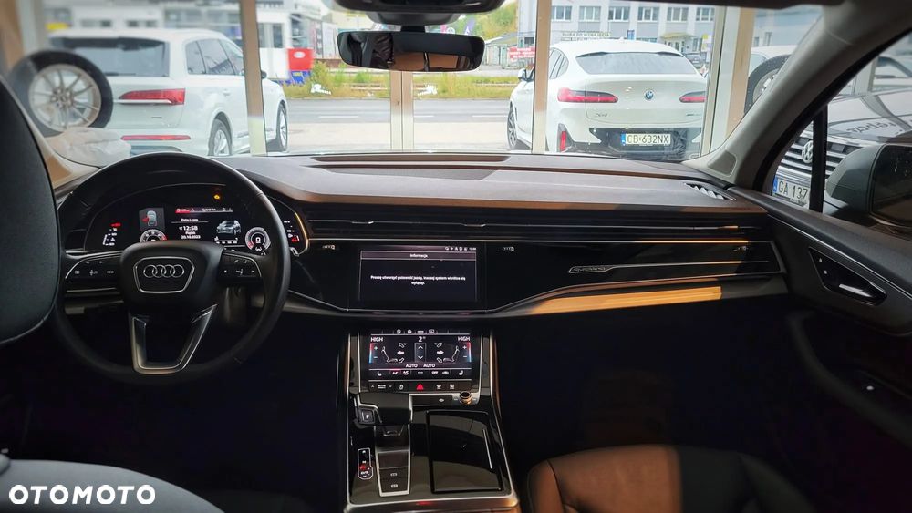 Audi Q7 - 8