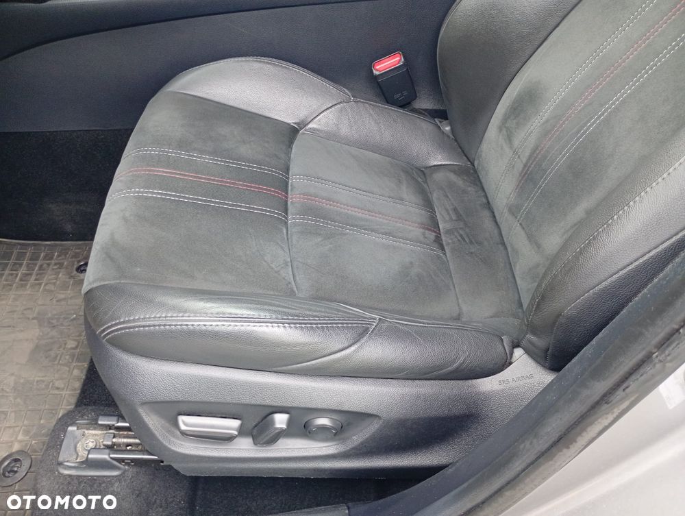 Toyota C-HR 2.0 Hybrid GR Sport - 20