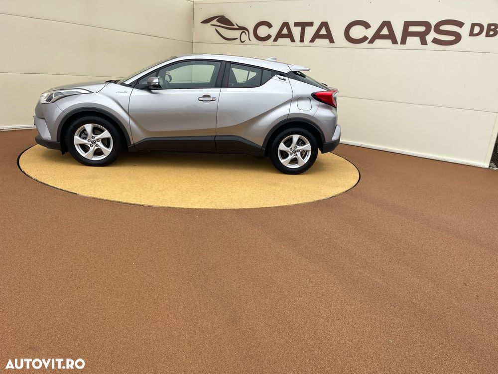 Toyota C-HR - 7