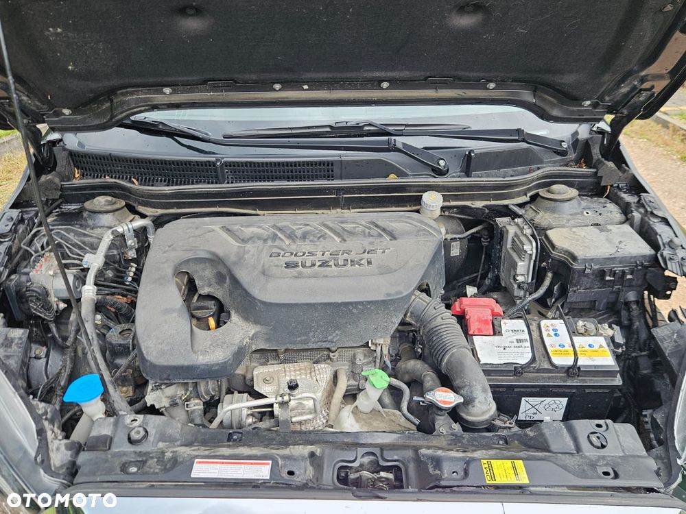 Suzuki SX4 S-Cross 1.4 T Elegance 4WD - 32